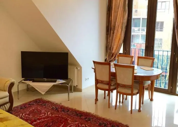 3 Zimmerwohnung Im Herzen Der Altstadt Bonn